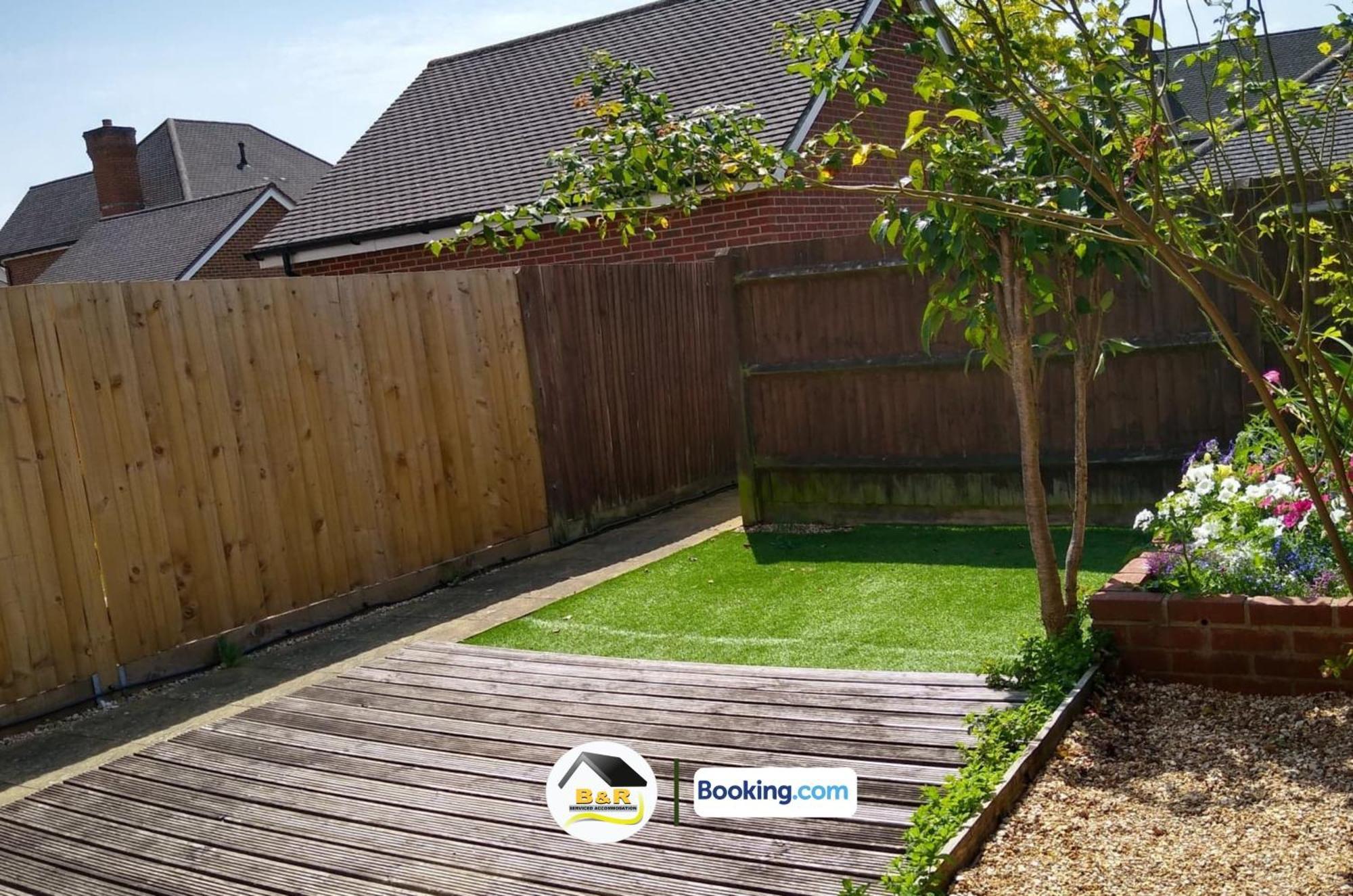 3 Bedroom House By B And R Serviced Accommodation Amesbury With Super Fast Wi-Fi 145Mbps Exterior photo